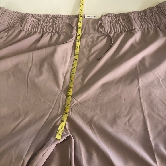 Old Navy High-Waisted StretchTech Cropped Tapered Pants Plus Size 4X - Picture 15 of 16